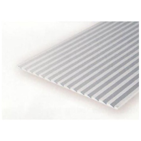 Plancha para vagones de mercancias 0.50 x 0.95 entre ranuras, 15 x 30 mm. De Estireno. Marca Evergreen. Ref: 2037.
