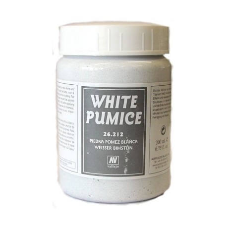 Piedra Pomez Blanca. Bote 200 ml. Marca Vallejo. Ref: 26.212.