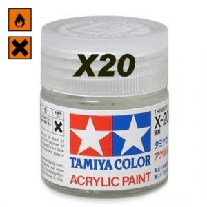 Acrylic Thinner, Disolvente Acrilico (81520). Bote 10 ml. Marca Tamiya. Ref: X-20.