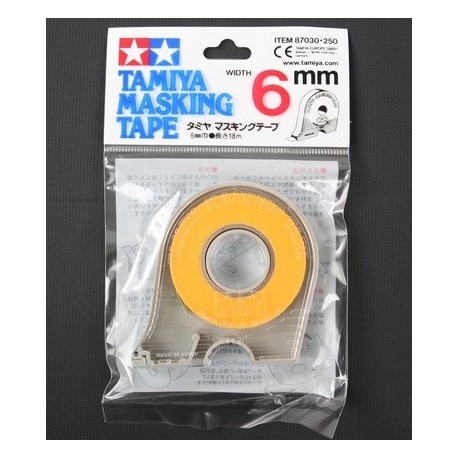 Cinta enmascarar de 6 mm ( 18 m). Con Portarollo. Marca Tamiya. Ref: 87030.