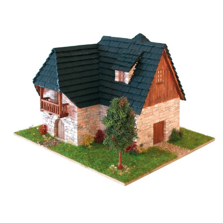 Casa Pirenáica. Escala 1:87. Marca Cuit. Ref: 43507.