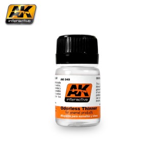 Diluyente inodoro y más suave para óleos y esmaltes ( odorless thinner). Cantidad 35 ml. Marca AK Interactive. Ref: AK049.