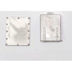 Escotilla con porta 20 x 18 mm. Marca Disarmodel. Ref: 20037.