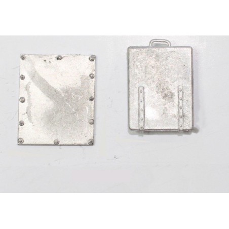 Escotilla con porta 20 x 18 mm. Marca Disarmodel. Ref: 20037.