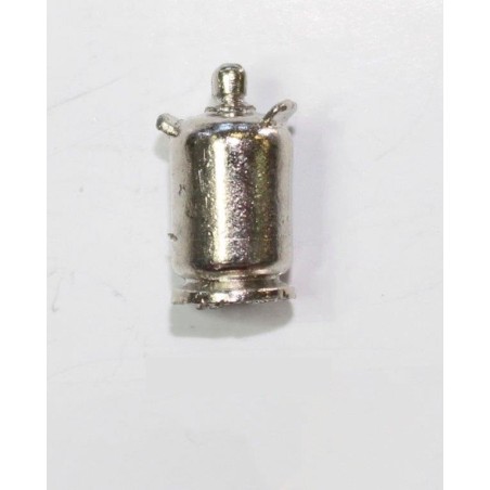 Bombona de butano , en metal fundido. Marca Disarmodel. Ref: 20043.