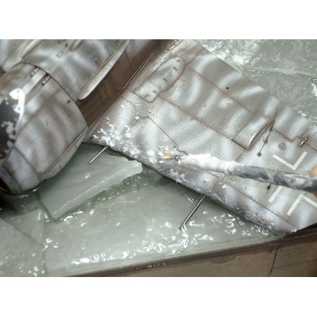 Producto weathering, Efecto nieve microballoons . Bote de 100 ml. Marca AK Interactive. Ref: AK8010.