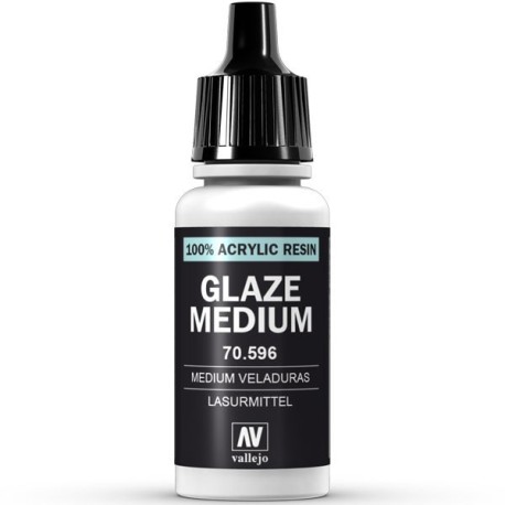 Medium veladuras. Bote 17 ml. Marca Vallejo. Ref: 70.596.