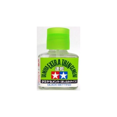 Adhesivo Extra líquido, secado rápido de Poliestireno. Bote de 40 ml. Marca Tamiya. Ref: 87182.