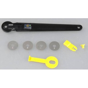 Remachadora manual, rivet maker. Marca Trumpeter. Ref: 09910. 2