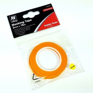 Cinta enmascarar de 3 mm , ( 2 x 18 m ). Marca Vallejo. Ref: T07004.