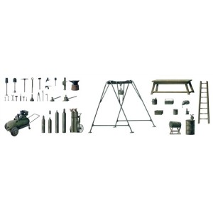 Tienda de herremientas de campo, field tool shop. Escala 1:35. Marca Italeri. Ref: 0419. 2