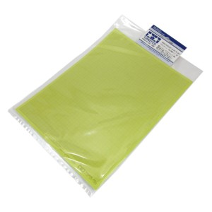 Hoja de enmascarar milimetrada 240 x 180 mm. 5 unidades. Marca Tamiya. Ref: 87129.