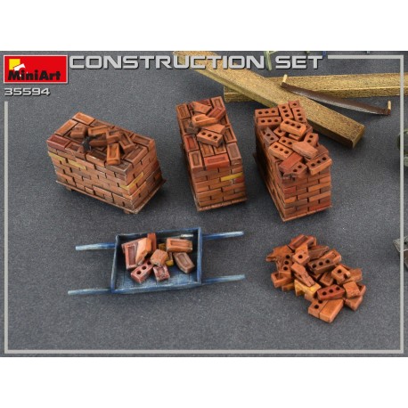 Set de construcción. Escala 1:35. Marca Miniart. Ref: 35594.