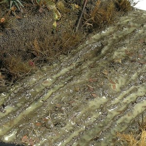 Terrains Wet ground, terreno mojado. Bote de 250 ml. Marca AK Interactive. Ref: AK8016. 2