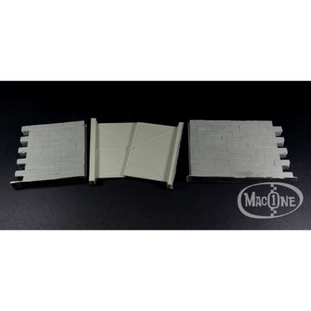 Muro de bloques con puerta "B". Escala 1:35. Marca Macone. Ref: MAC35141.