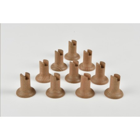 Pedestal liso en madera, 32 mm de altura. 2 unds. Marca Amati. Ref: 568503.