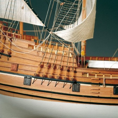 Mayflower. Escala 1:60. Marca Amati. Ref: 1413.