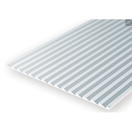 Plancha dentada, 15 x 30 mm, Dentada 3.8 mm. Poliestireno. Marca Evergreen. Ref: 4150.
