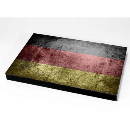 Base auto adhesiva grunge Alemania 19x13cm. Marca Fcmodeltips / Fcmodeltrend. Ref: 35366.