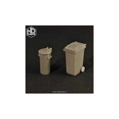 Contenedores de basura. Escala 1:35. Marca Macone. Ref: HDM35014.