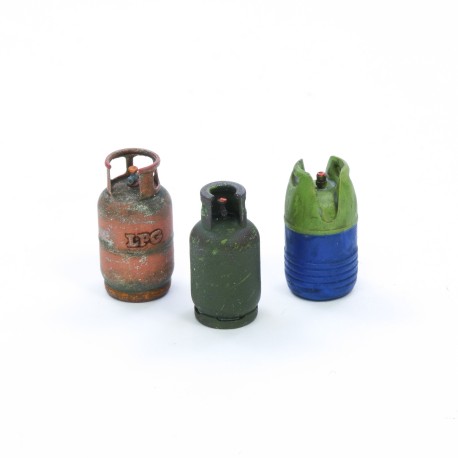 Bombonas de Gas, 6uds. Escala 1:35. Marca Macone. Ref: HDM35084.