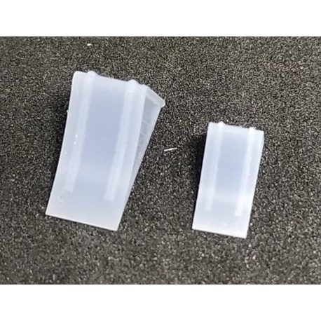 Calzos Españoles para Vehículos pesados y ligeros. 2 ud grandes y 2 ud pequeños. Marca BMR. Ref: 3D35001.