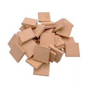 Baldosa 15x15x2 Blanca, 100 uds, 1/20. Marca Eurokit. Ref: 440157B.