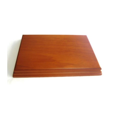 Peana 20 mm de altura, parte superior 27 X 23 cm. Realizado en MDF, lacado Avellana. Marca Peanas.net. Ref: TRG1123