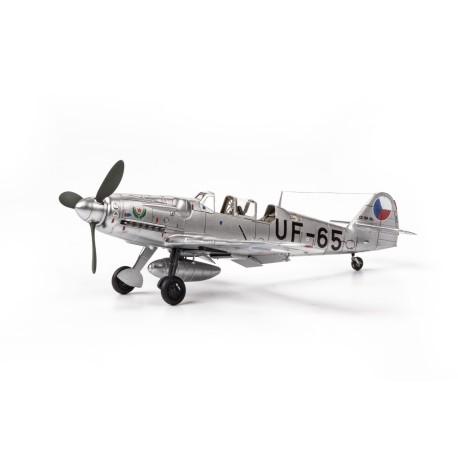 Avia CS-199. Escala 1:72. Marca Eduard. Ref: 70153.