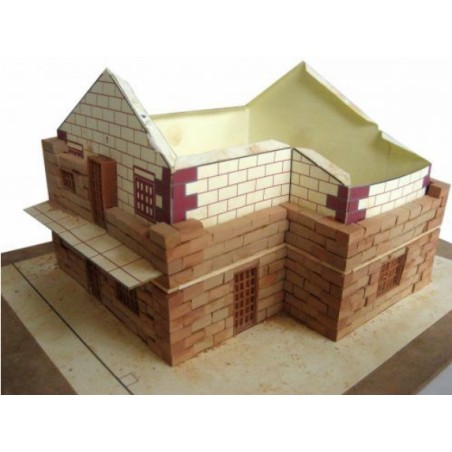 Casa Montañesa, 1/200. Marca Keranova. Ref: 30215.