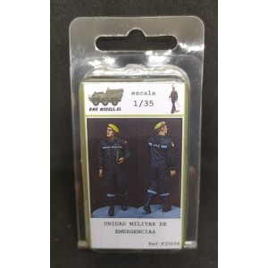 Soldado Unidad Militar de Emergencias UME. 1:35. Marca BMR. Ref: 3F35004.