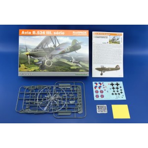 Avia B.534 III. serie. Escala 1:72. Marca Eduard. Ref: 70101. 2