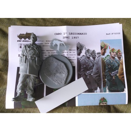 Cabo 1º Legionario, IFNI 1957, 75mm. Marca BMR MODELS. Ref: F75002.