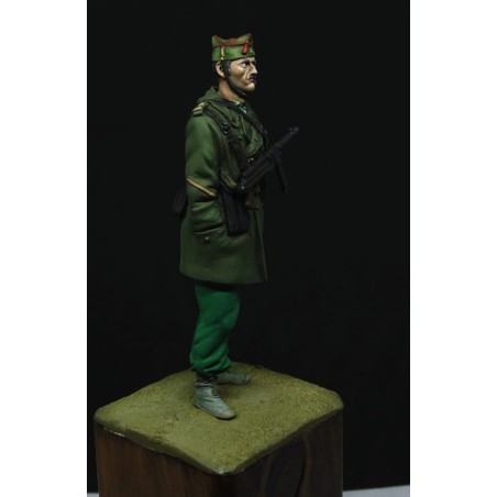 Cabo 1º Legionario, IFNI 1957, 75mm. Marca BMR MODELS. Ref: F75002.
