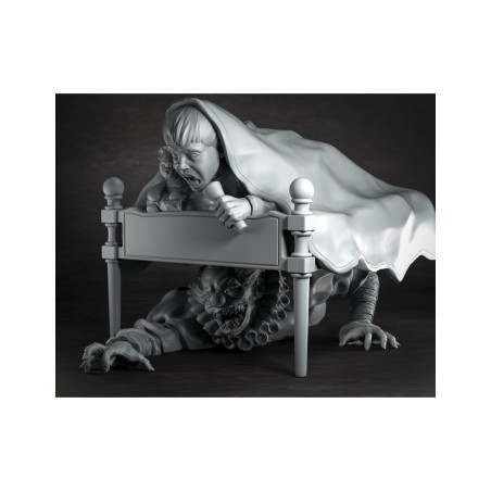 Under my Bed, 75mm. Marca Kilgore HD Miniature. Ref: Under.