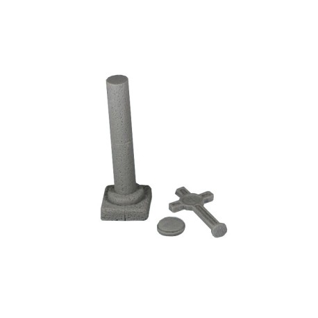 Cruceiro columna redonda, base 2 x 2 cm, altura 10 cm. Escala 1:35. Marca Macone. Ref: MAC35157.