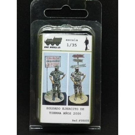 Soldado Ejército de Tierra años 2000, 1/35. Marca BMR MODELS. Ref: F35005.