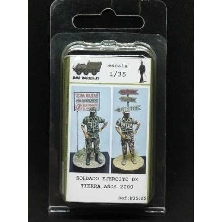 Soldado Ejército de Tierra años 2000, 1/35. Marca BMR MODELS. Ref: F35005.