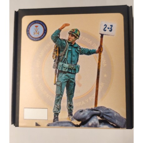Portador del Prisma, 75mm. Marca Largarto Miniatures. Ref: Portador75.