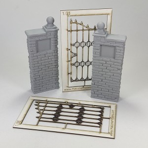 Puerta parque. Escala 1:35. Marca Macone. Ref: MAC35217. 2