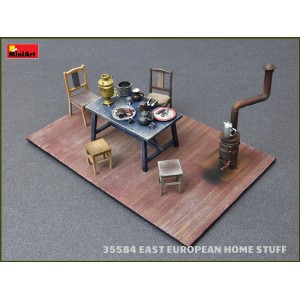 EAST EUROPEAN HOME STUFF. Escala 1:35. Marca Miniart. Ref: 35584. 2