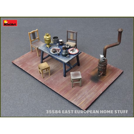 EAST EUROPEAN HOME STUFF. Escala 1:35. Marca Miniart. Ref: 35584.