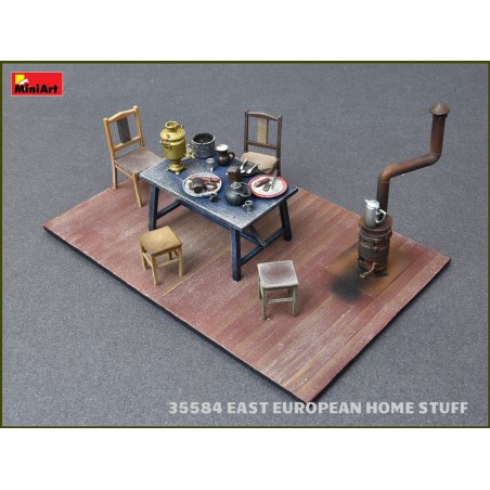 EAST EUROPEAN HOME STUFF. Escala 1:35. Marca Miniart. Ref: 35584.