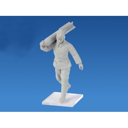 Bf 109F-4 with German Luftwaffe Personnel. Escala 1:48. Marca ICM. Ref: 48804.