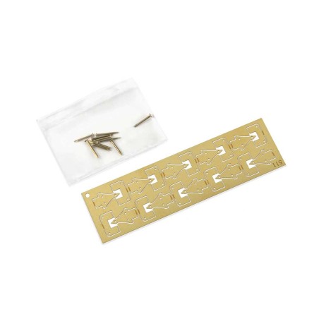 Bisagras pequeñas latón 10mm. 10uds. Marca Amati. Ref: 604102, 6041/02.