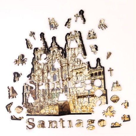 Puzzle CATEDRAL SANTIAGO DE COMPOSTELA con 150 pzs, madera contrachapada.Marca Ewa. Ref: 0000441.