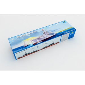 USS New York (BB-34). Escala: 1:350. Marca: Trumpeter. Ref: 05339. 2