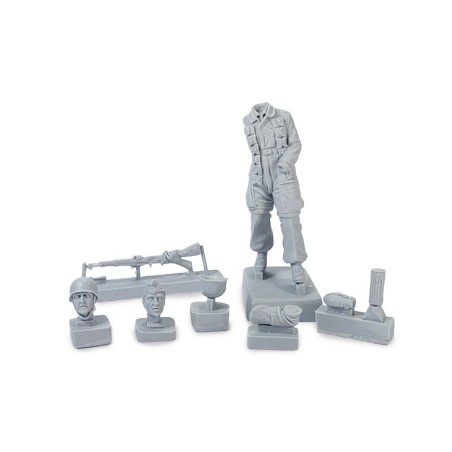 DAK FALLSCHIRMJAEGER Private. Escala 1:35. Marca Macone. Ref: MAC35807.
