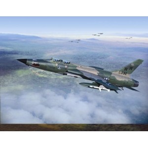 F-105G Thunderchief. Escala 1:72. Marca Trumpeter. Ref: 01618. 2