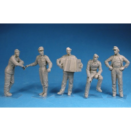 GERMAN TANK CREW (Normandy 1944) SPECIAL EDITION. Escala 1:35. Marca Miniart. Ref: 35275.